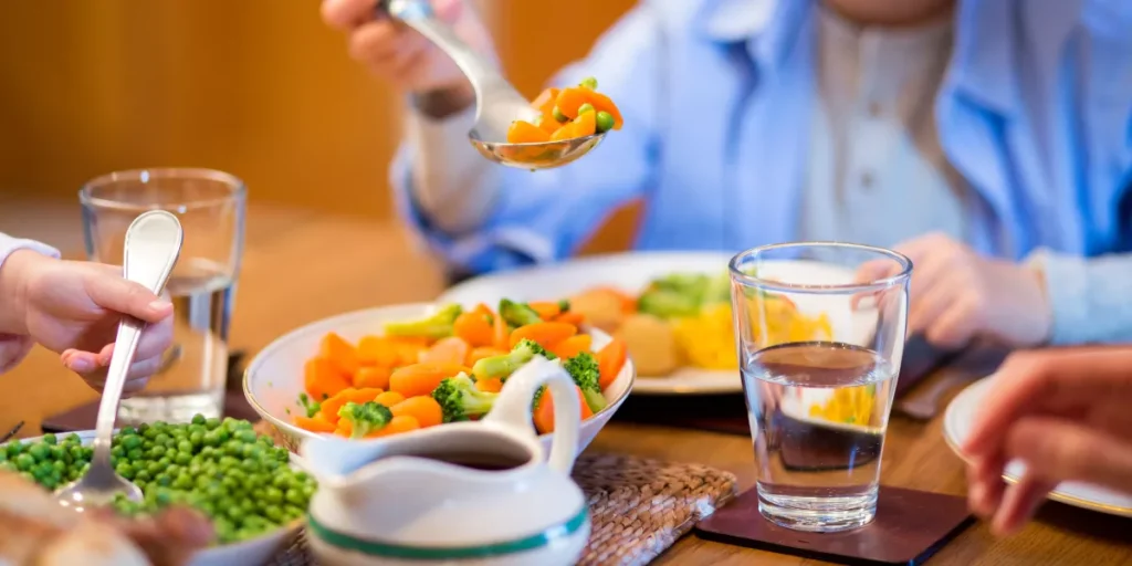 How to Eat Sustainably for Your Health and the Planet How to Eat Sustainably for Your Health and the Planet